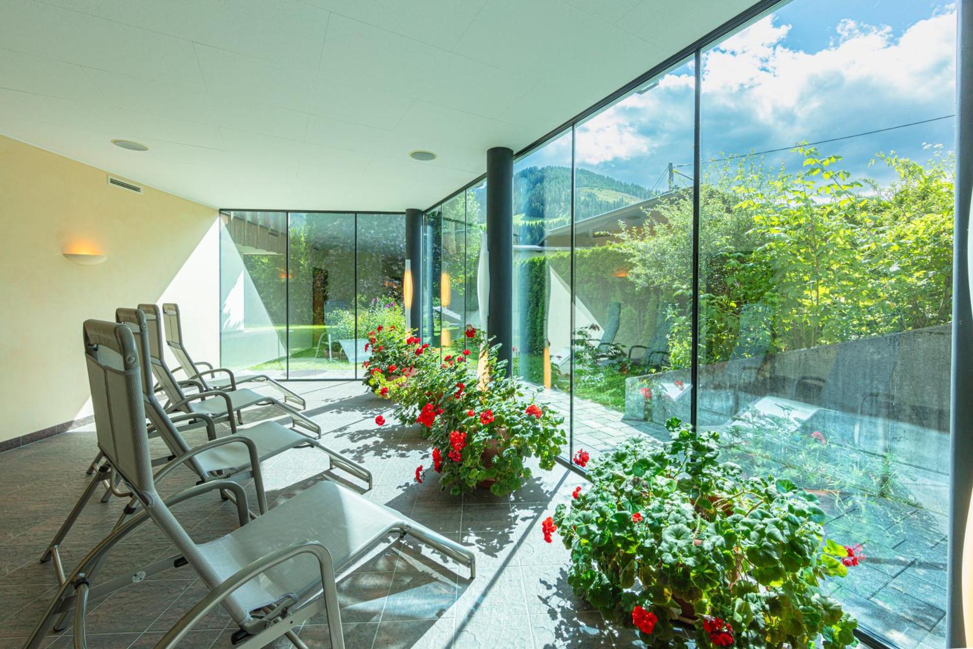 Panorama Hotel Cis - Bed And Breakfast Kartitsch Exterior foto